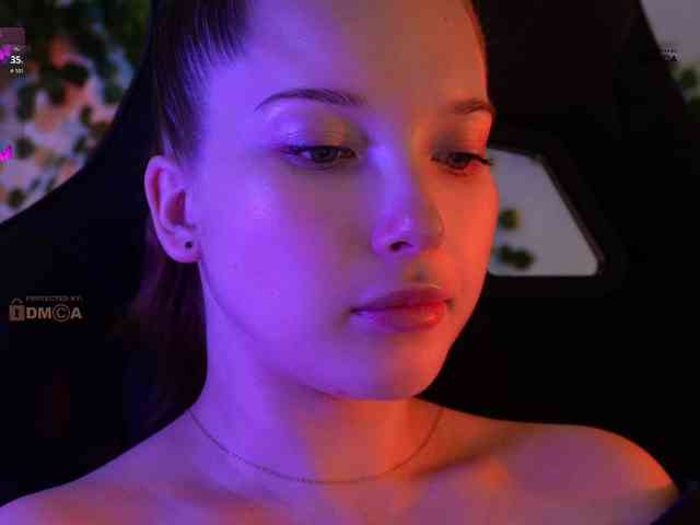 _Q_ webcam