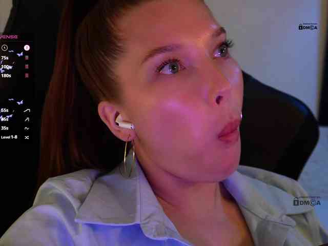 _Q_ webcam