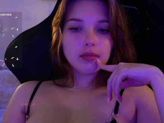 mispopi Sex Cam Show