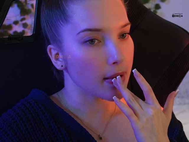 _Q_ webcam
