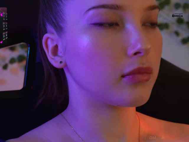_Q_ webcam