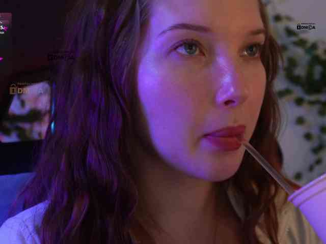 _Q_ webcam