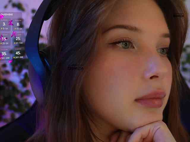_Q_ webcam