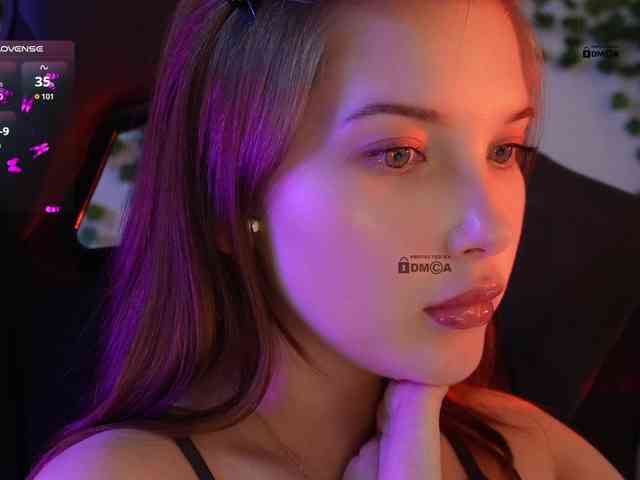 _Q_ webcam