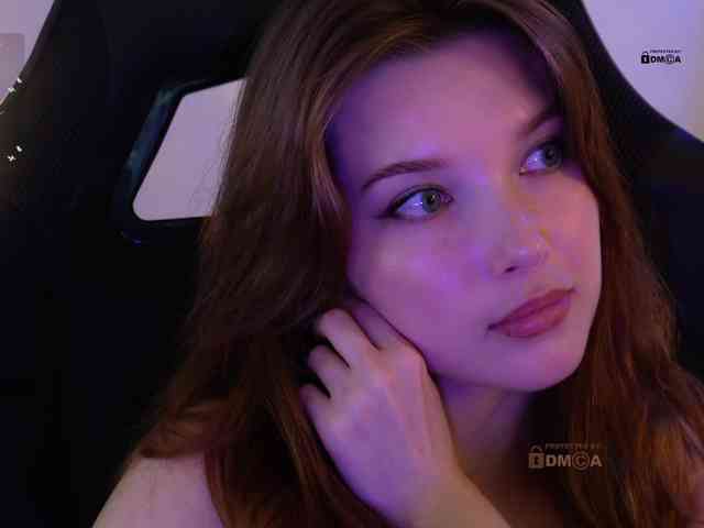 mispopi Sex Cam Show