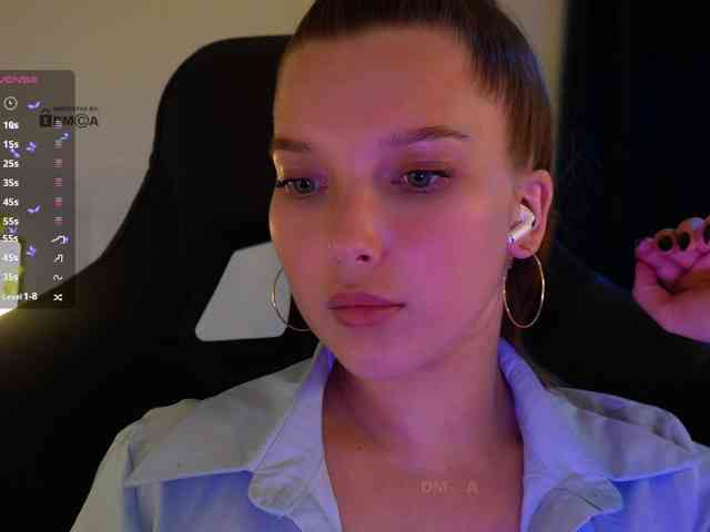_Q_ webcam