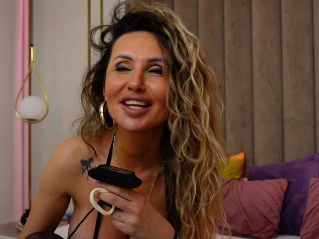 SharonStarr Nude Live Sex Shows