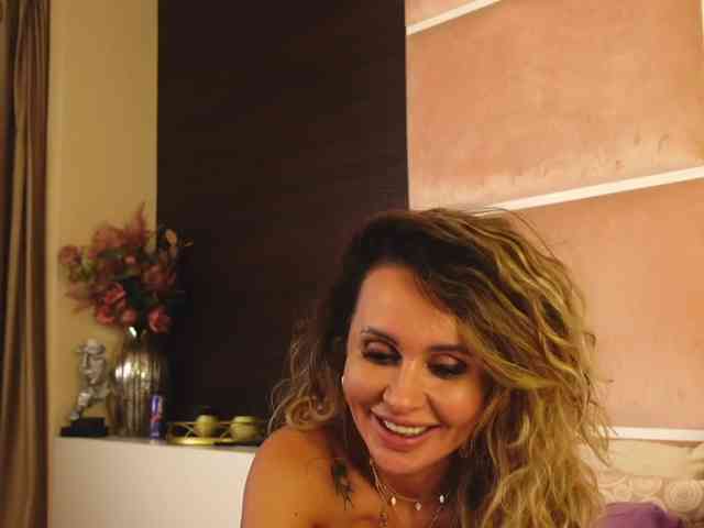 SharonStarr webcam