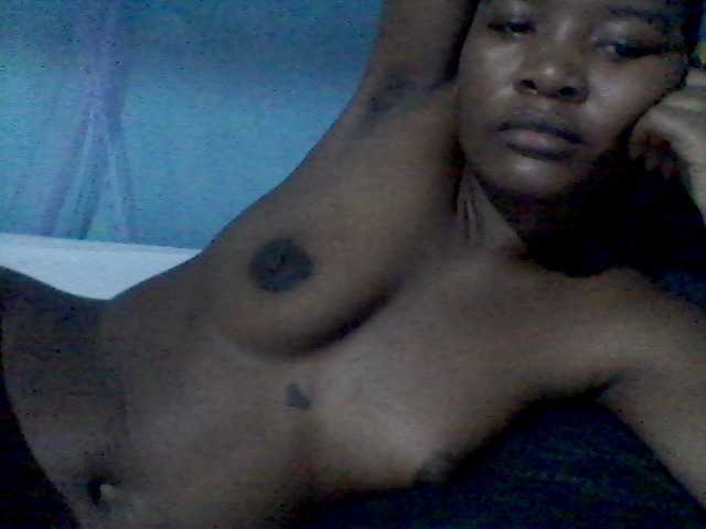 rakisha1 live cam on 