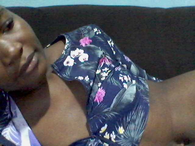 rakisha1 live webcam show