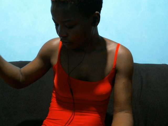 rakisha1 webcam