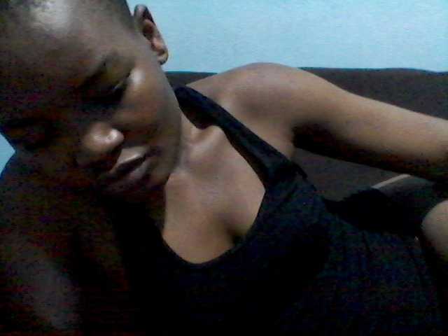rakisha1 live webcam show