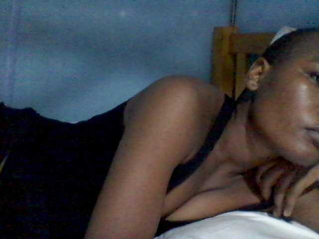 rakisha1 live webcam show