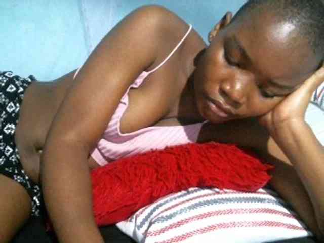 rakisha1 webcam