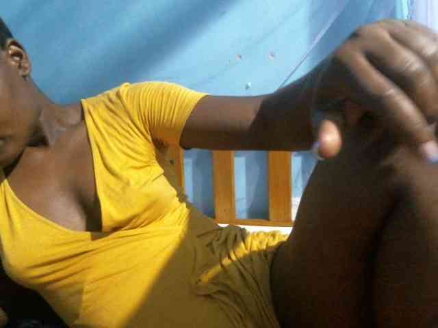 rakisha1 webcam