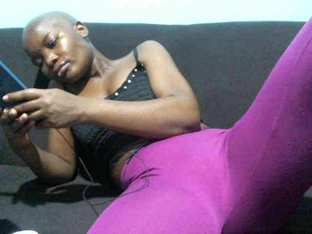 rakisha1 webcam