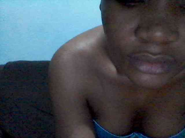 rakisha1 webcam
