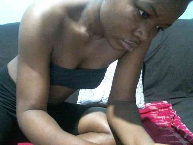 rakisha1 webcam