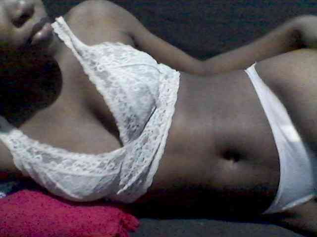rakisha1 webcam