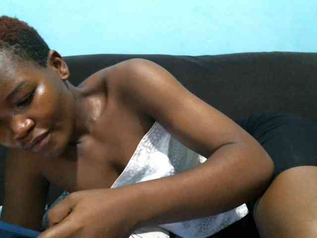 rakisha1 webcam