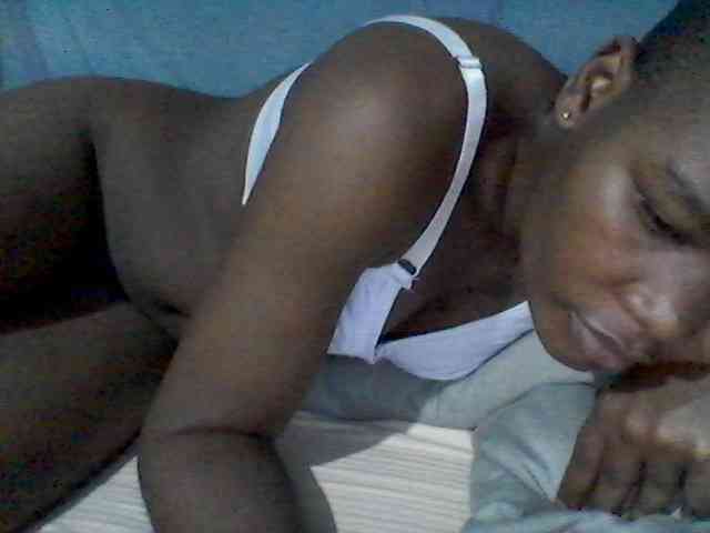 rakisha1 webcam