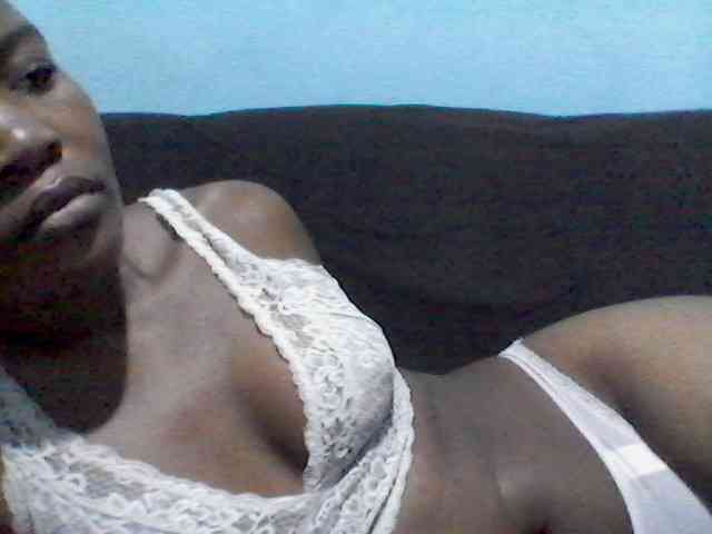 rakisha1 webcam