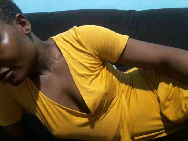 rakisha1 webcam