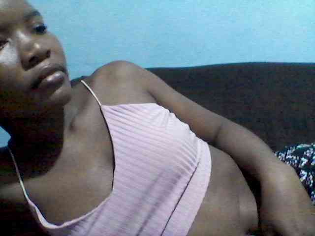 rakisha1 webcam