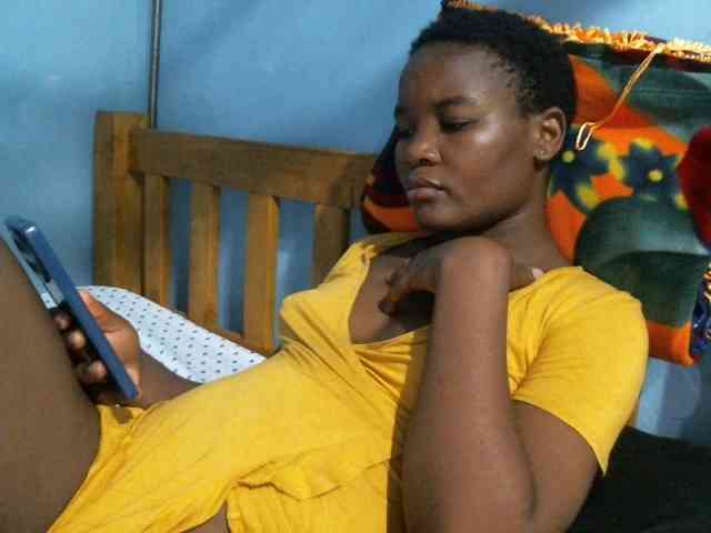 rakisha1 webcam