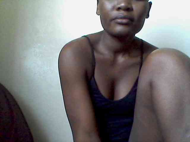 rakisha1 webcam