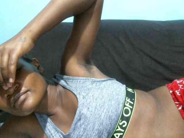 rakisha1 webcam