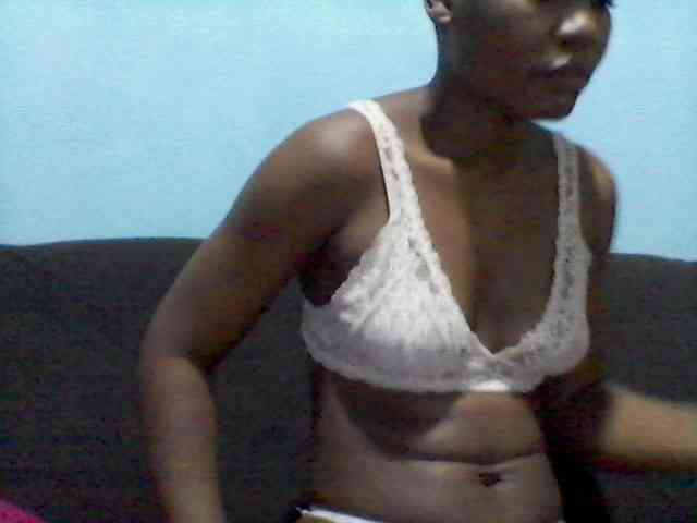 rakisha1 webcam