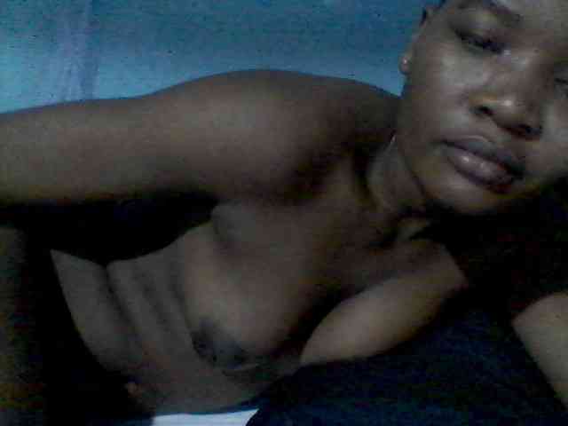 rakisha1 webcam