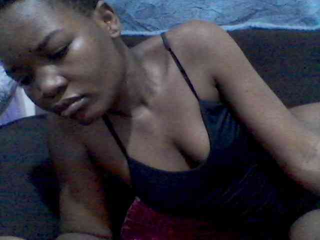 rakisha1 webcam