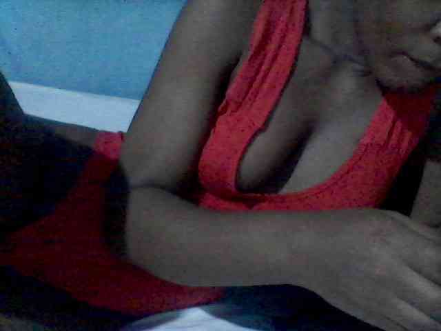 rakisha1 webcam