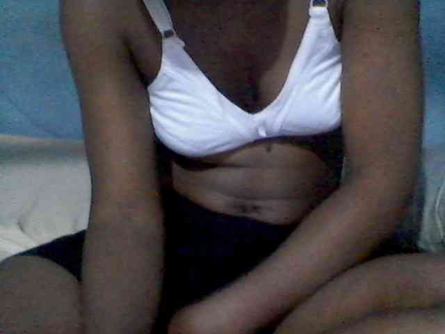 rakisha1 webcam