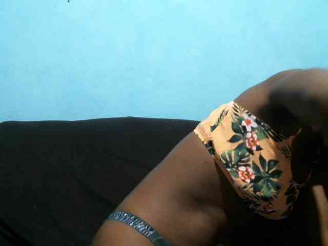 rakisha1 webcam