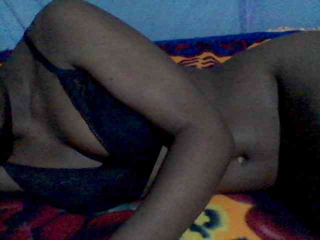 rakisha1 webcam