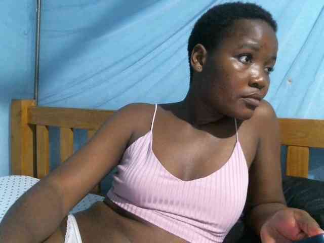 rakisha1 webcam