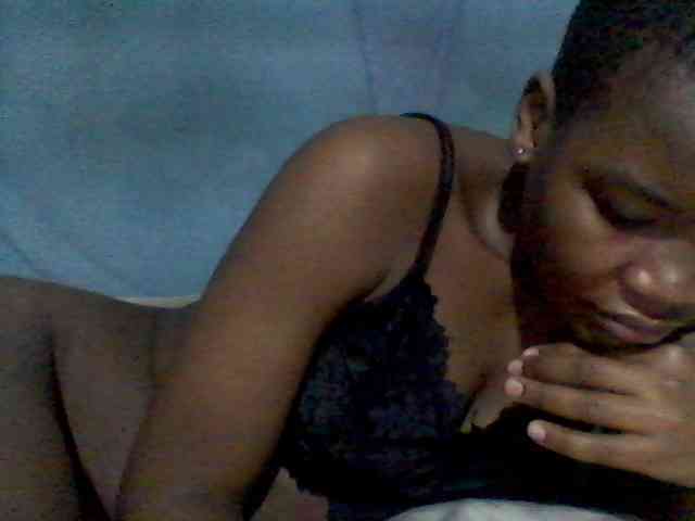 rakisha1 webcam