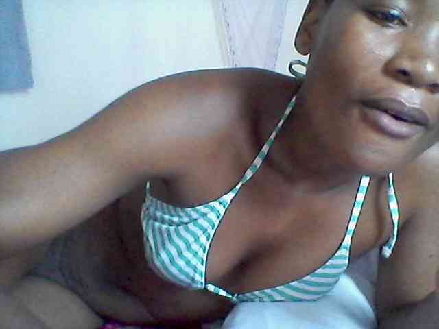 rakisha1 webcam