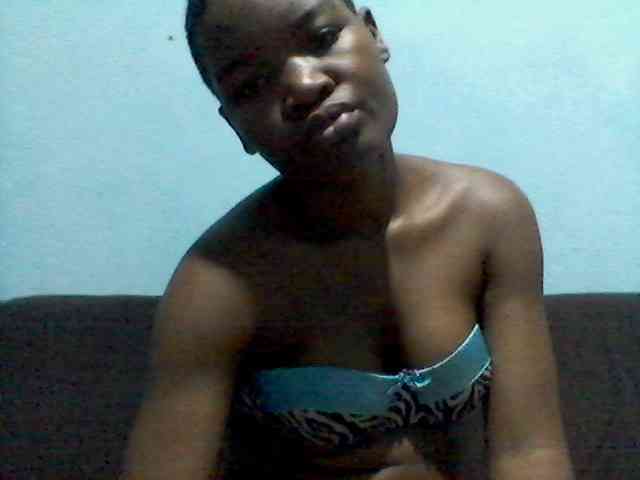 rakisha1 webcam