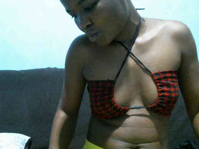 rakisha1 webcam