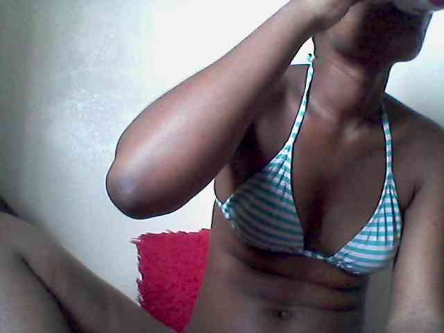 rakisha1 webcam