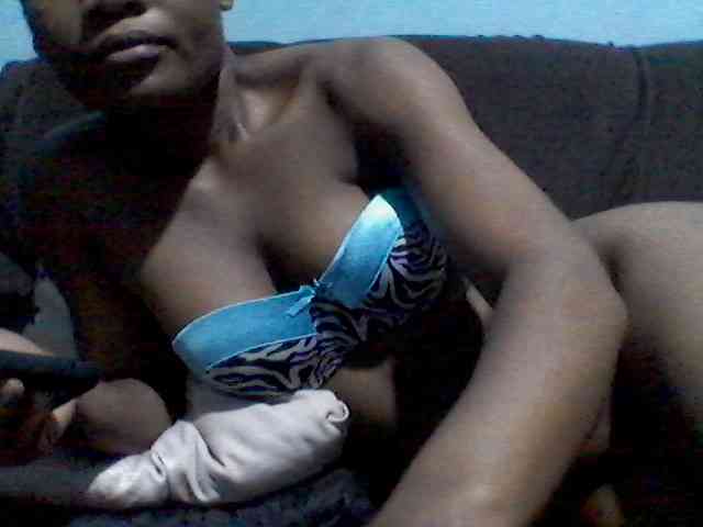 rakisha1 webcam