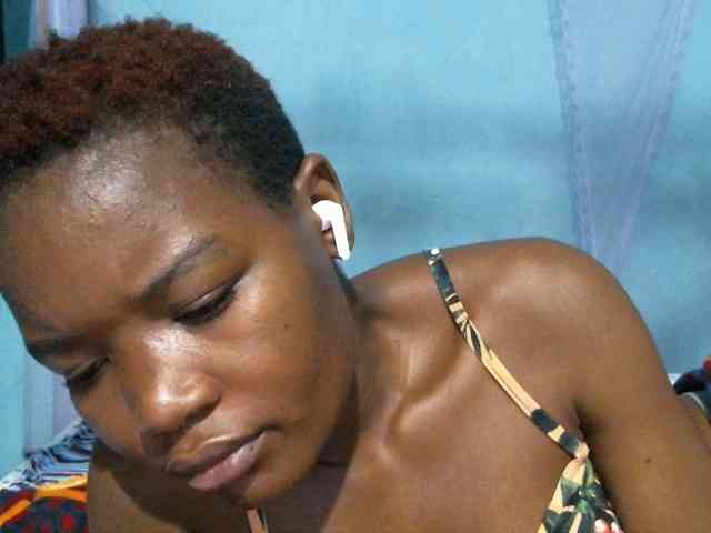 rakisha1 webcam