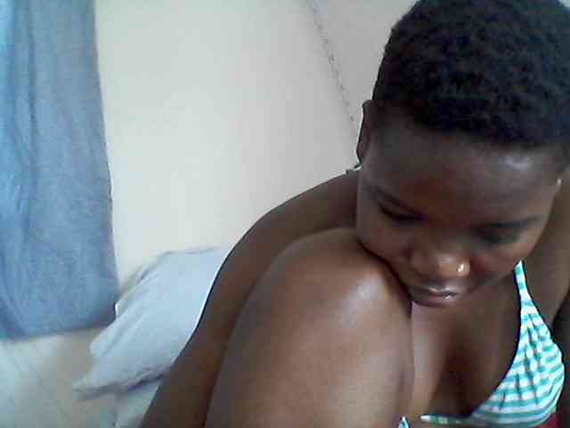 rakisha1 webcam