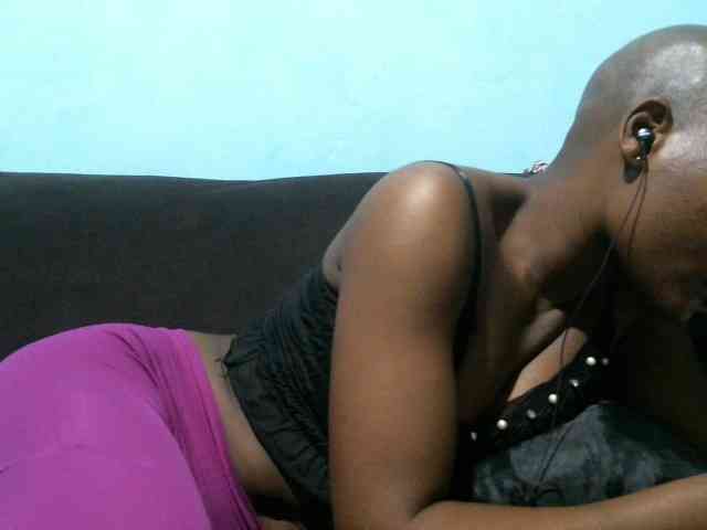rakisha1 webcam