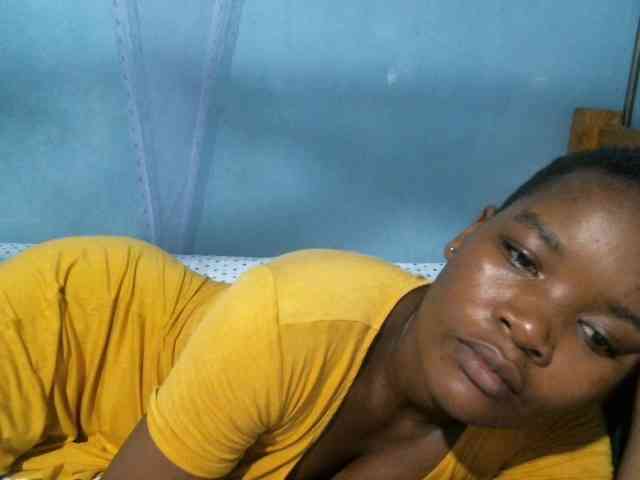 rakisha1 webcam