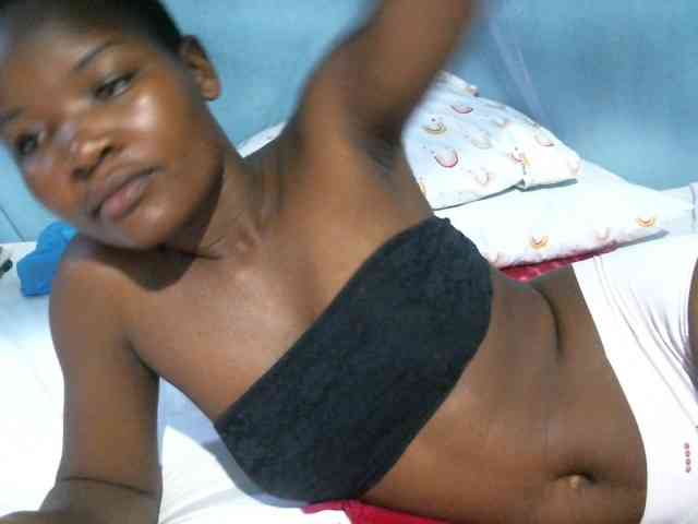 rakisha1 webcam